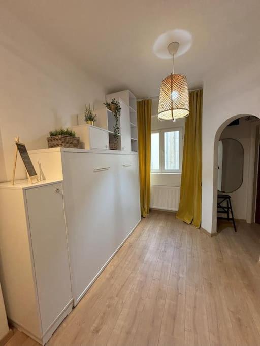 Tiny Studio Quinet 부쿠레슈티 외부 사진